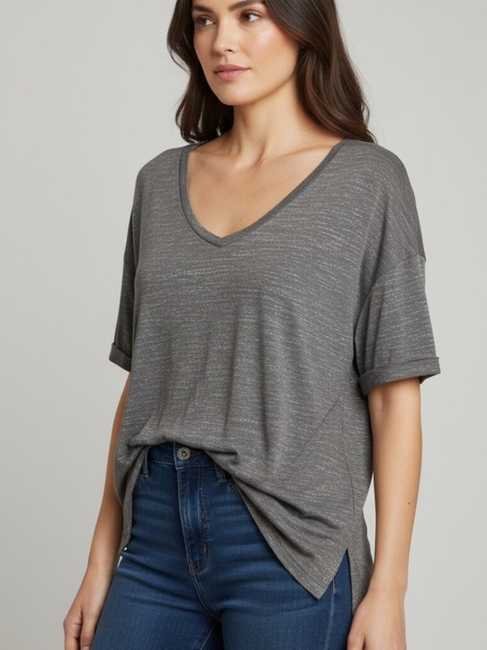Mudd Tops - Mudd Boxy V-Neck Hacci Tee Gray Marled High Low Slit Hem Top Size Large
